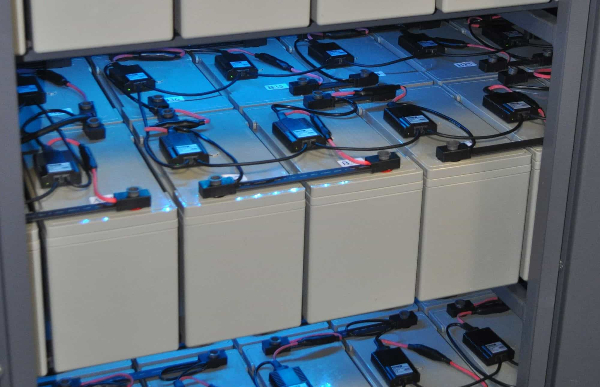 VRLA battery bank UPS
